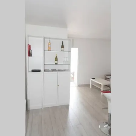 Logement Entier - Gare - Chateau - Centre+wifi [promo] Appartement *